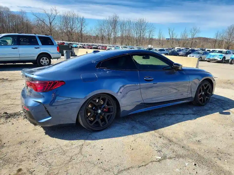 WBA83DA05SCT05458 2025 BMW M4-2