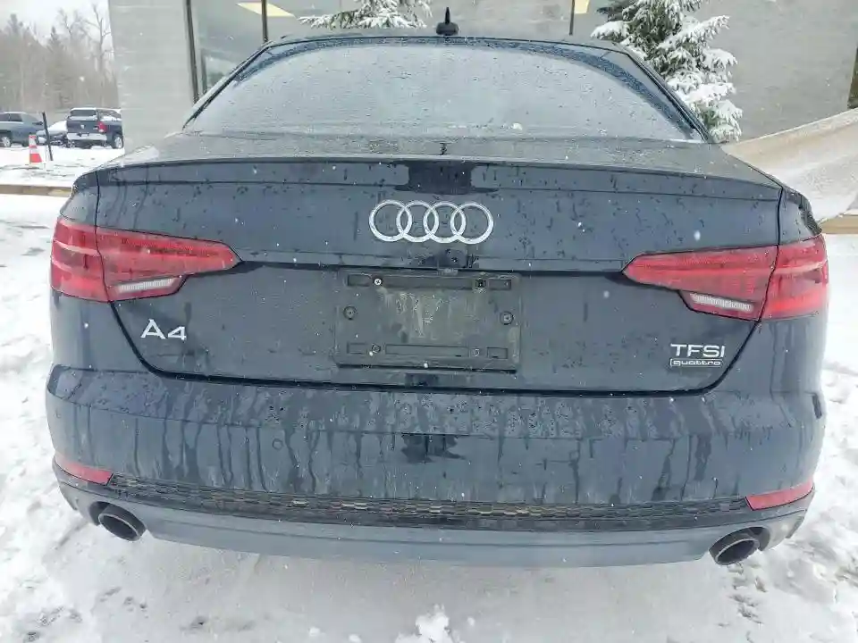 WAUBNAF44JA029021 2018 AUDI A4-5