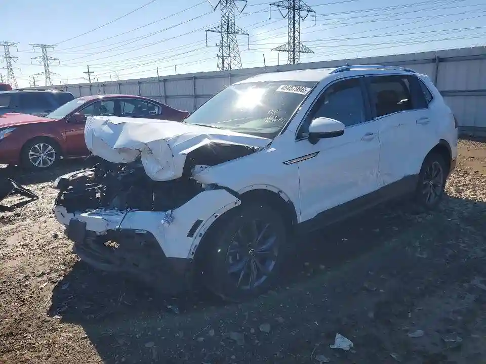 3VV2B7AX3NM143263 2022 VOLKSWAGEN TIGUAN-0