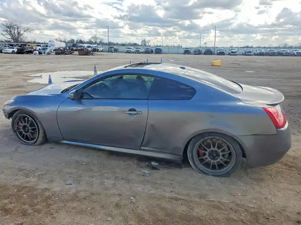 JN1CV6EKXAM101054 2010 INFINITI G37 COUPE-1