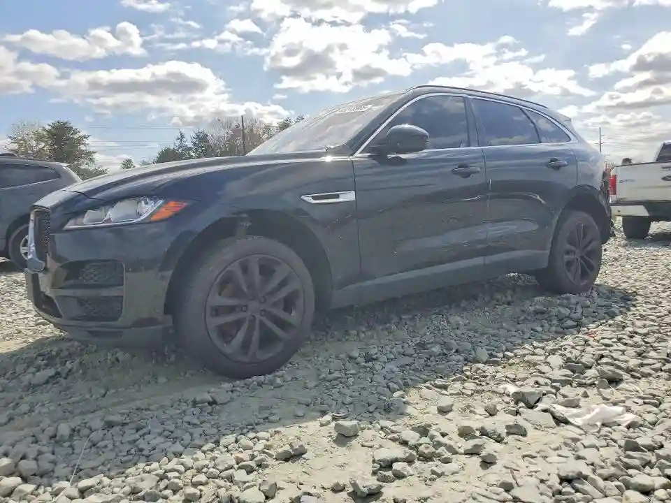 SADCJ2FXXKA396191 2019 JAGUAR F-PACE-0