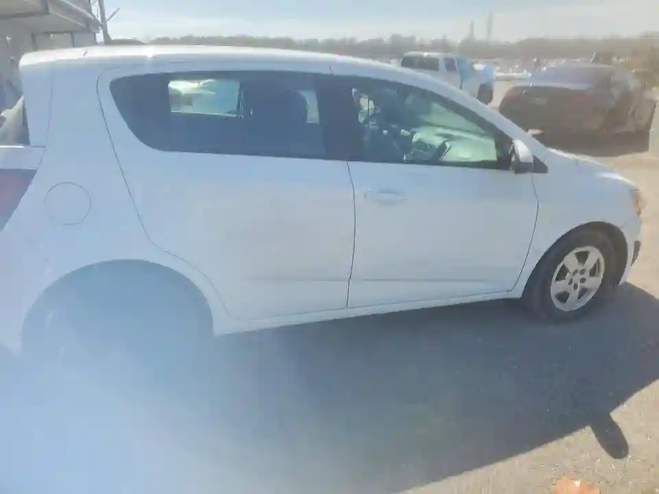 1G1JA6SH5G4174410 2016 CHEVROLET SONIC-2