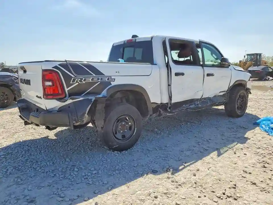 1C6SRFLP3SN534567 2025 RAM 1500-2