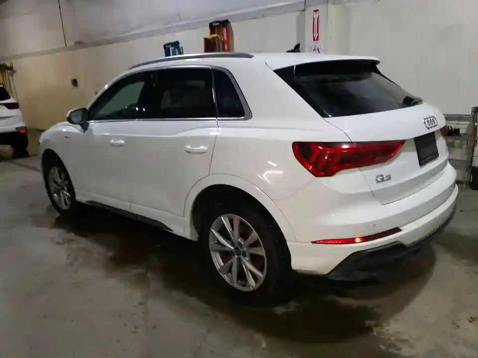WA1DECF30P1058324 2023 AUDI Q3-1