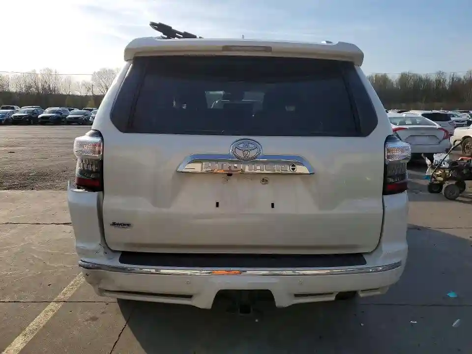 JTEKU5JR2P6138097 2023 TOYOTA 4RUNNER-5