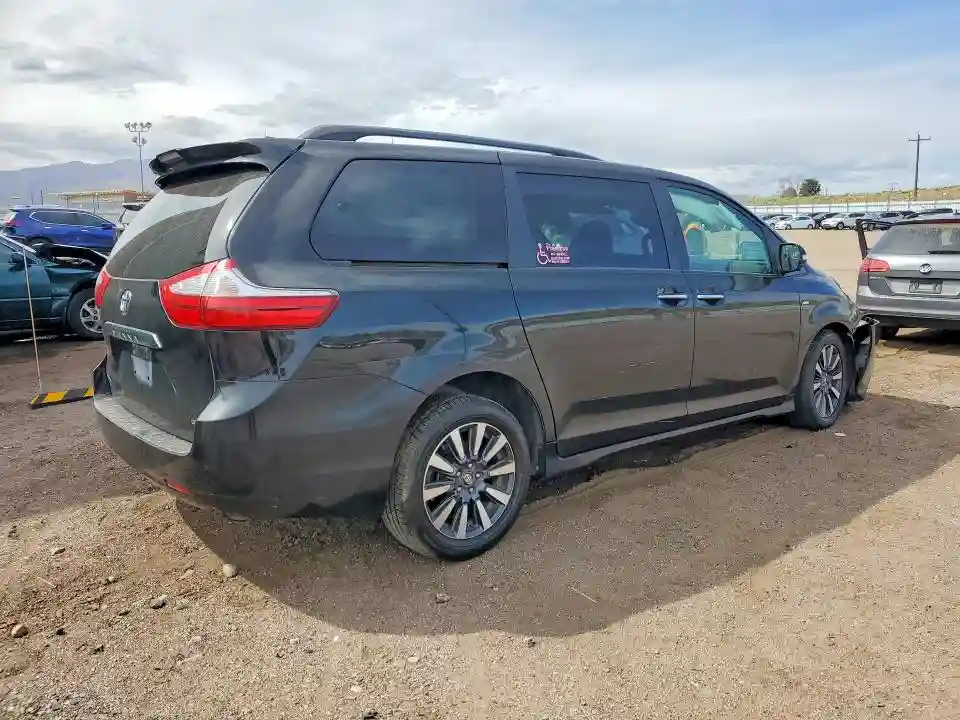 5TDDZ3DC4KS223803 2019 TOYOTA SIENNA-2