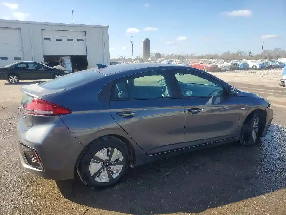 KMHC65LC7JU075315 2018 HYUNDAI IONIQ-2