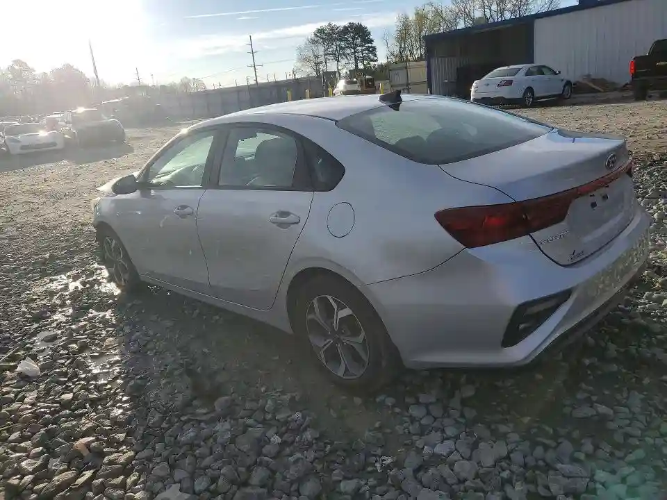 3KPF24AD7KE079707 2019 KIA FORTE LXS-1