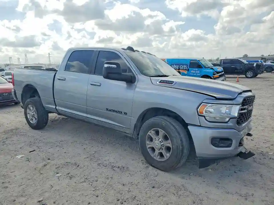 3C6UR5DL1RG330626 2024 RAM 2500-3