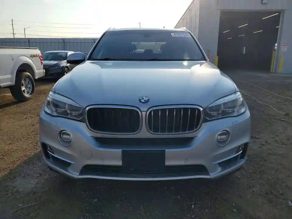 5UXKR0C57H0U52835 2017 BMW X5-4