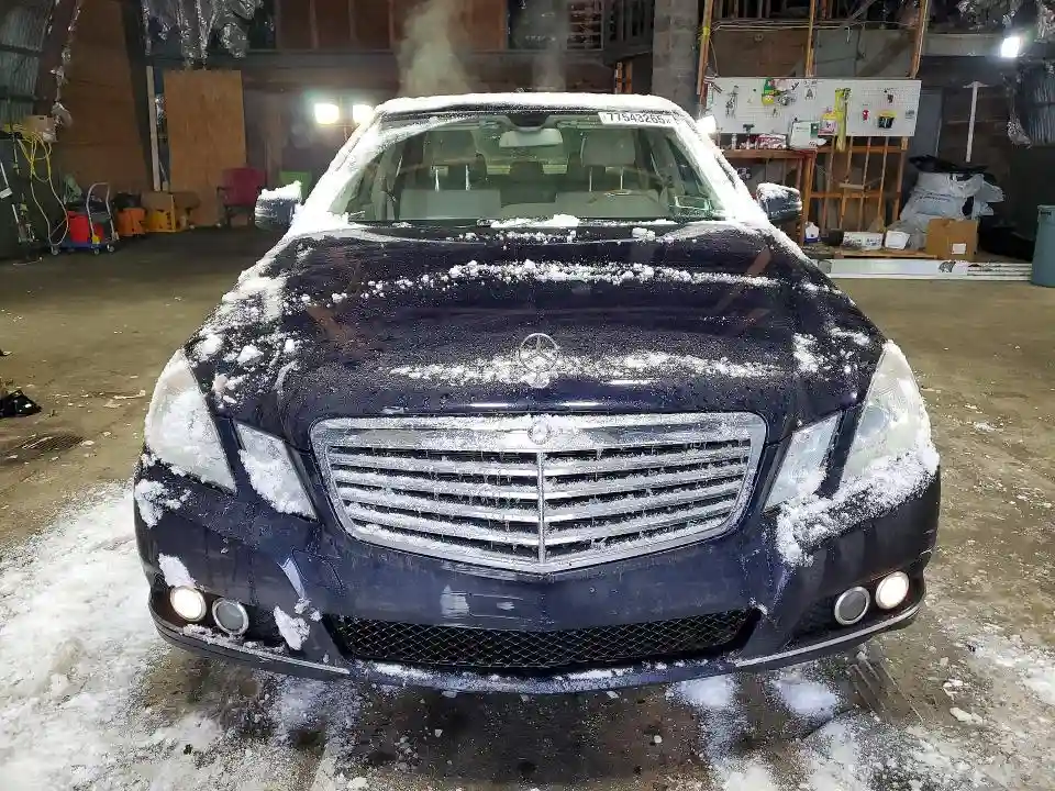 WDDHF8HB5AA230396 2010 MERCEDES-BENZ E-CLASS-4