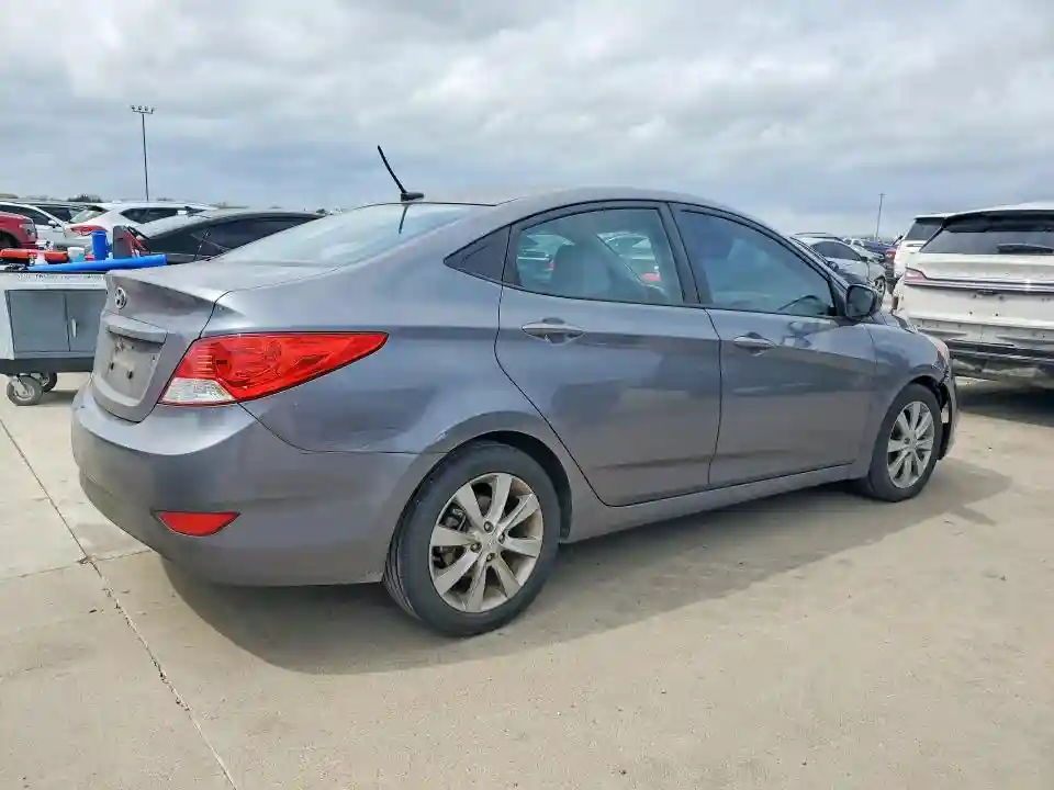 KMHCU4AEXEU623110 2014 HYUNDAI ACCENT-2