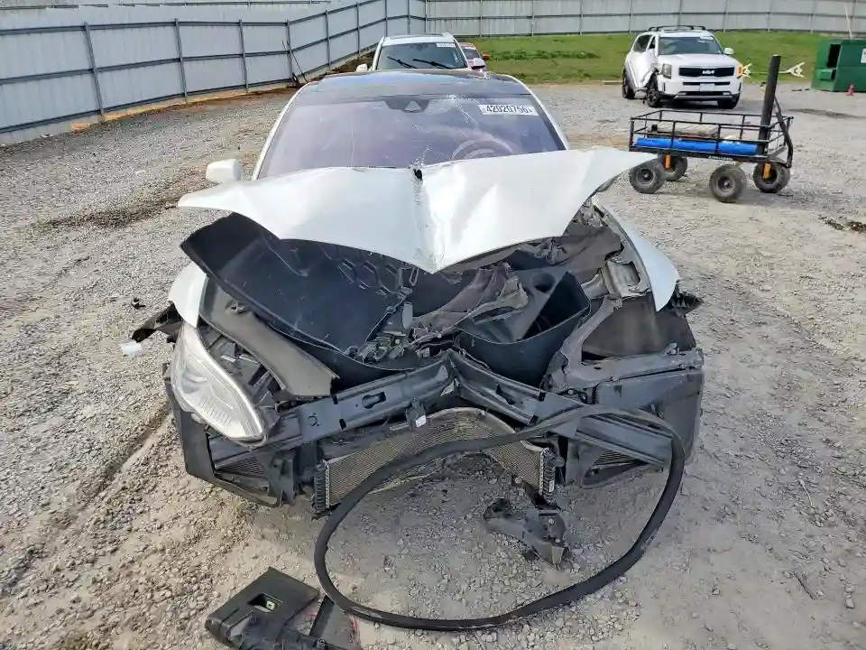 5YJSA1E16GF134035 2016 TESLA MODEL S-4