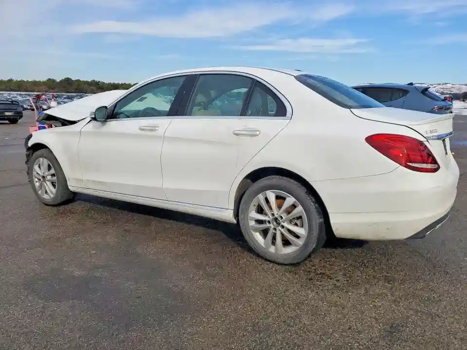 55SWF8EB5KU309824 2019 MERCEDES-BENZ C-CLASS-1