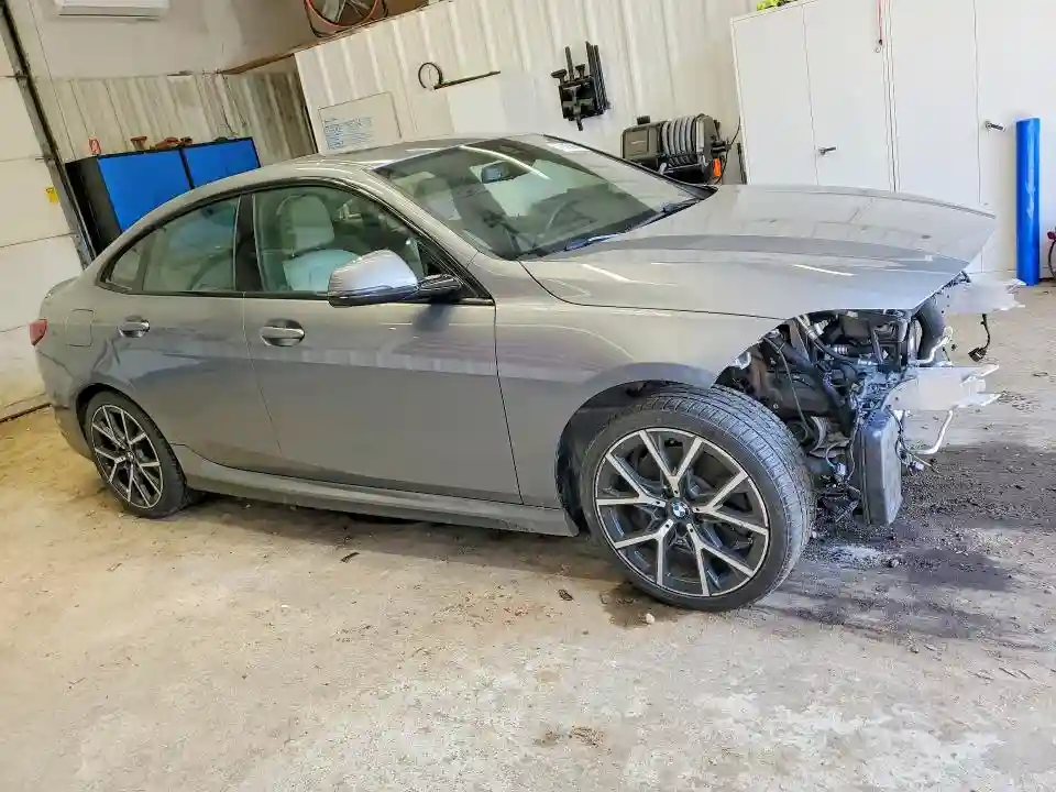WBA73AK0XN7K49152 2022 BMW 2 SERIES-3