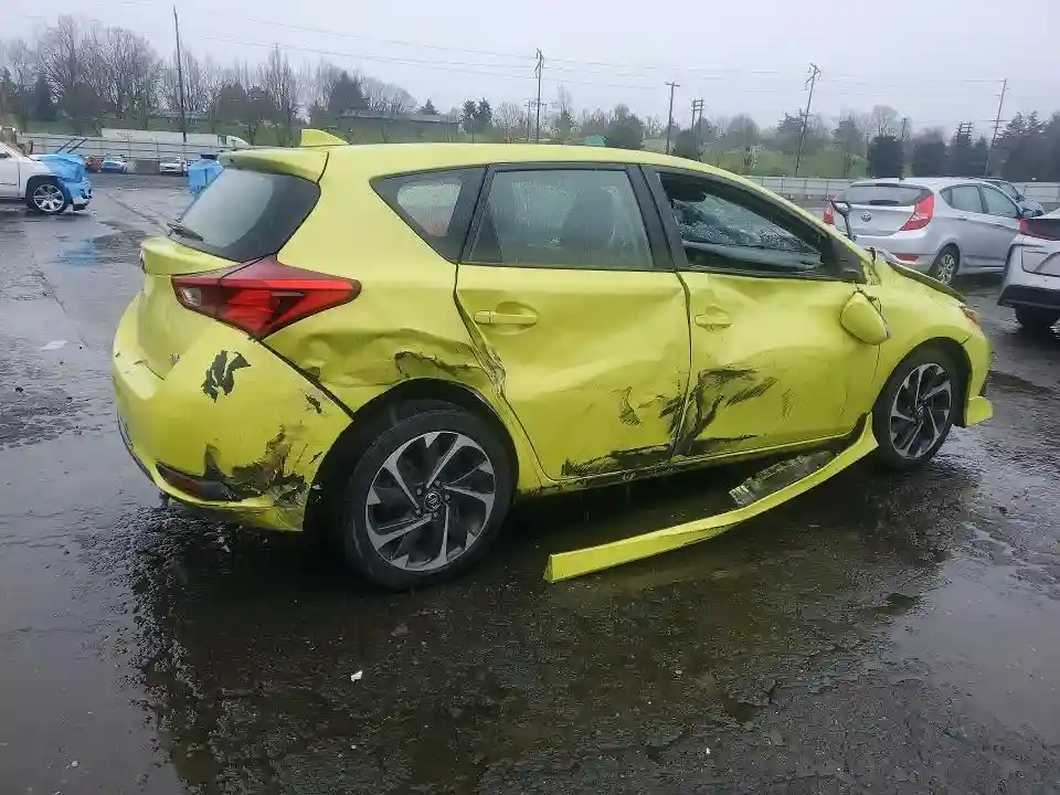 JTNKARJE9JJ553838 2018 TOYOTA COROLLA-2
