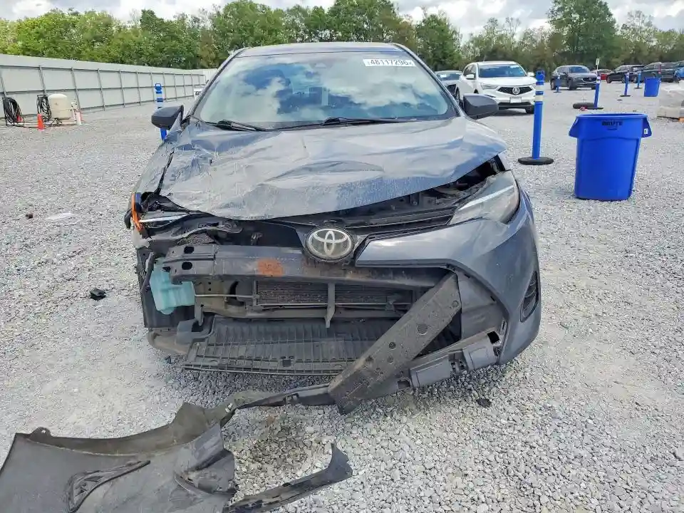 5YFBURHE1JP795939 2018 TOYOTA COROLLA-4