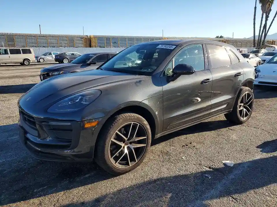WP1AA2A58SLB10625 2025 PORSCHE MACAN-0