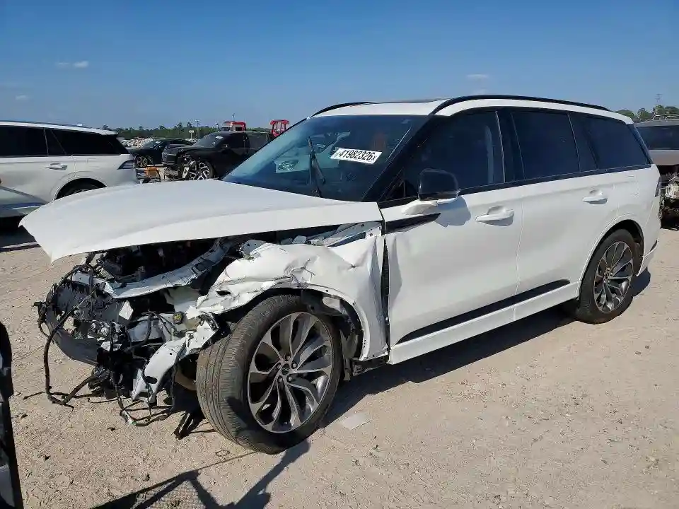 5LM5J6WC5SGL23437 2025 LINCOLN AVIATOR-0