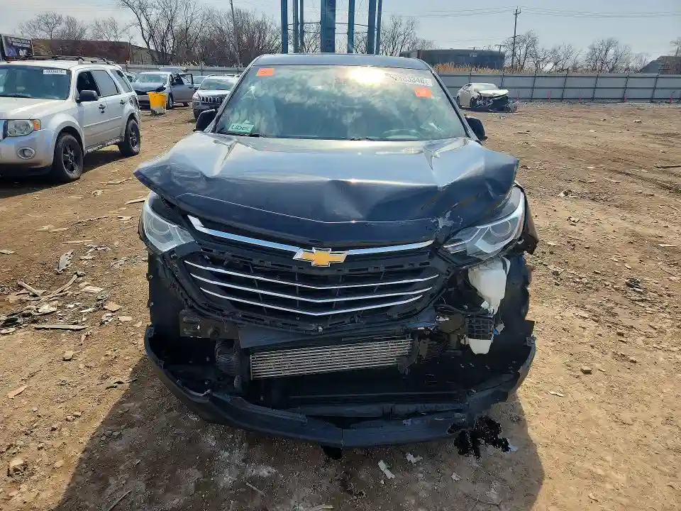 2GNAXKEV8K6152139 2019 CHEVROLET EQUINOX-4