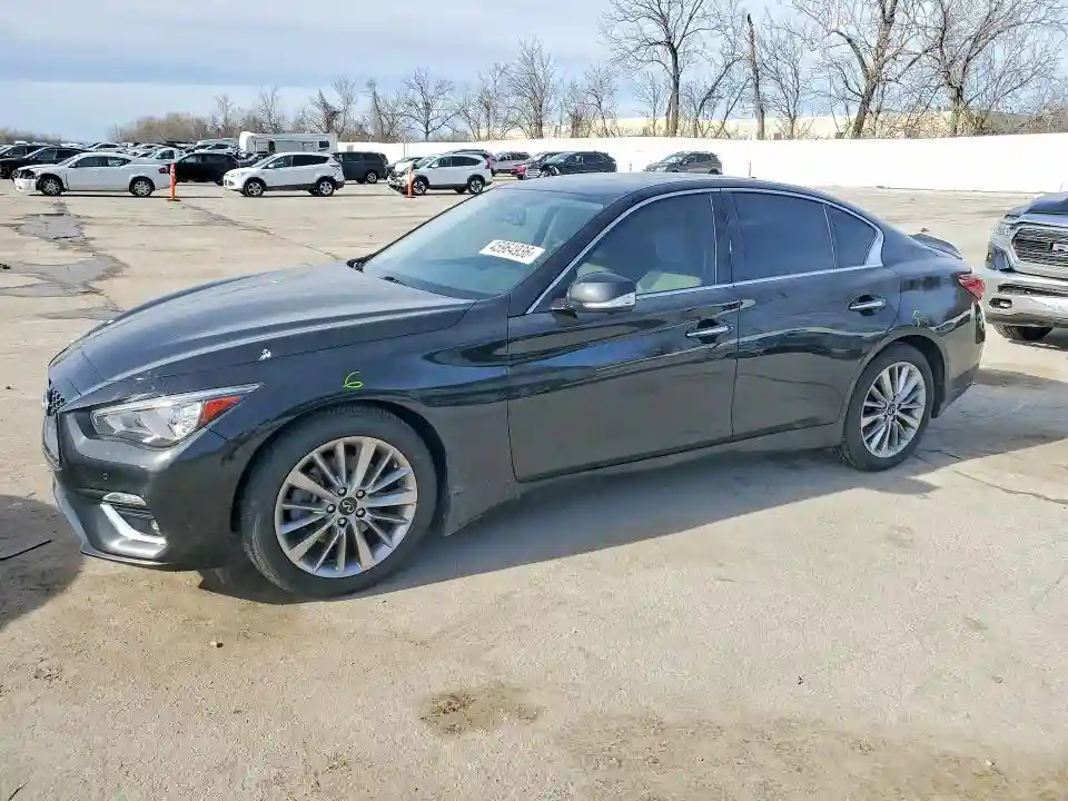 JN1EV7BR8MM750498 2021 INFINITI Q50-0