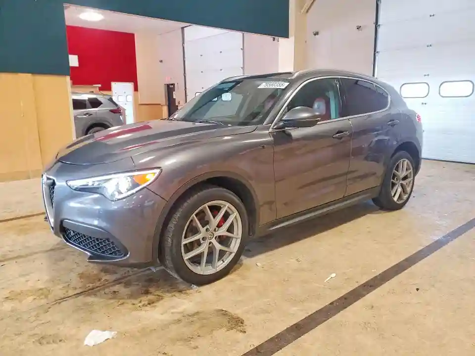 ZASFAKBN1J7C29380 2018 ALFA ROMEO STELVIO-0