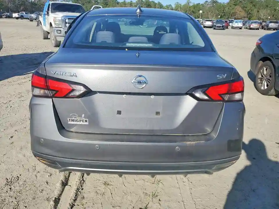 3N1CN8EV5ML857072 2021 NISSAN VERSA-5