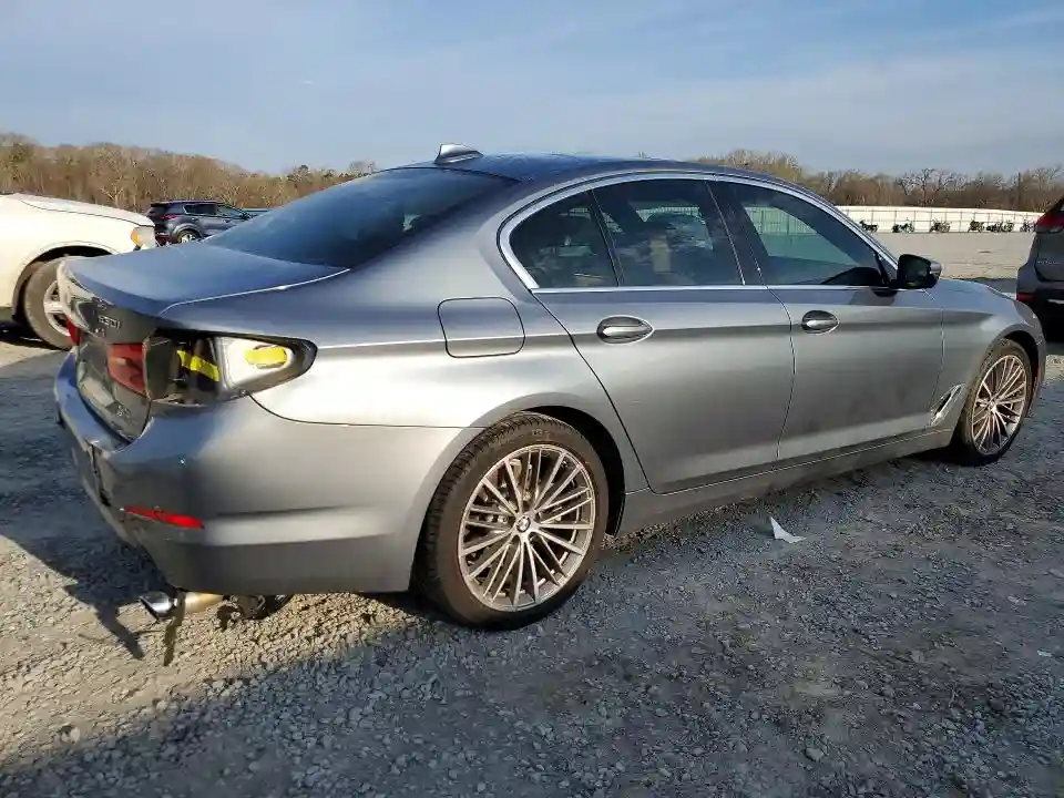 WBAJA5C55KWW23374 2019 BMW 530-2