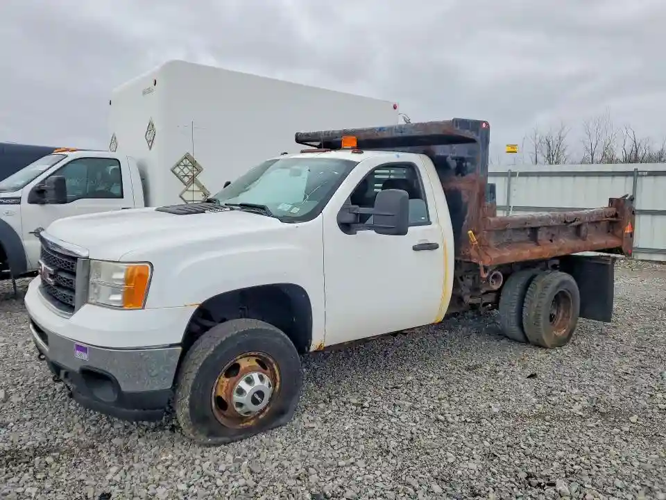 1GD322CG0DF113649 2013 GMC SIERRA-0