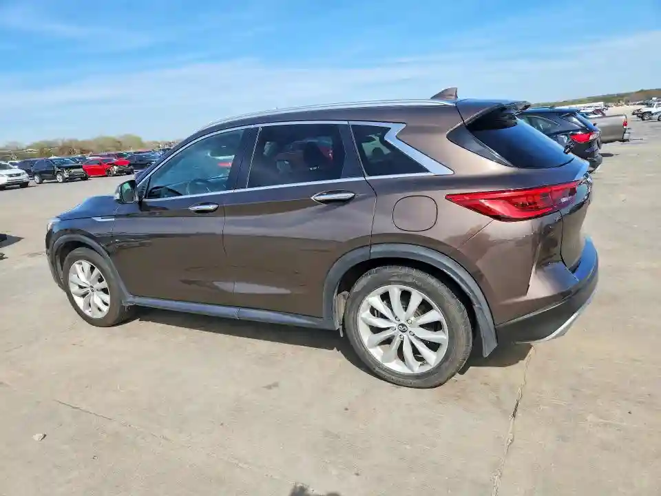 3PCAJ5M16KF106880 2019 INFINITI QX50-1