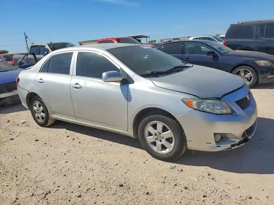 1NXBU4EE8AZ337272 2010 TOYOTA COROLLA LE-3