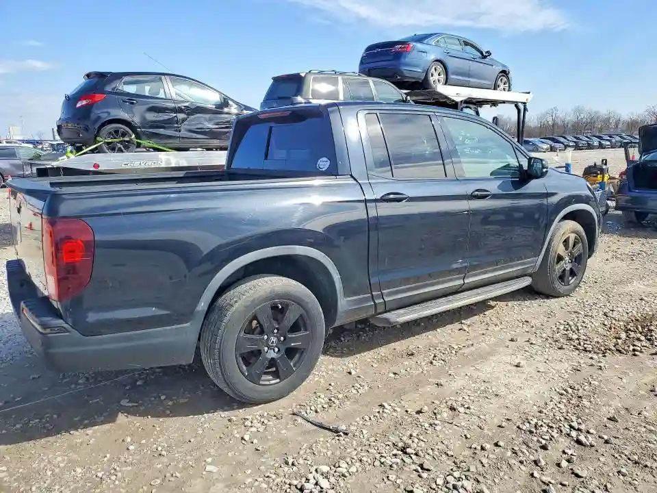 5FPYK3F81HB002730 2017 HONDA RIDGELINE-2