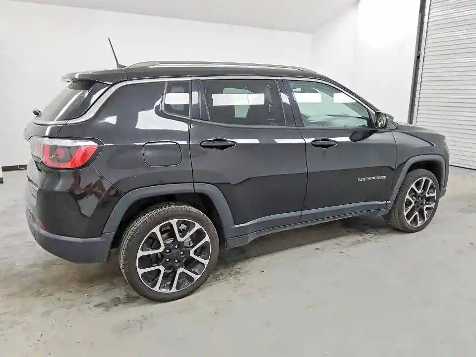 3C4NJDCB7KT815244 2019 JEEP COMPASS-2