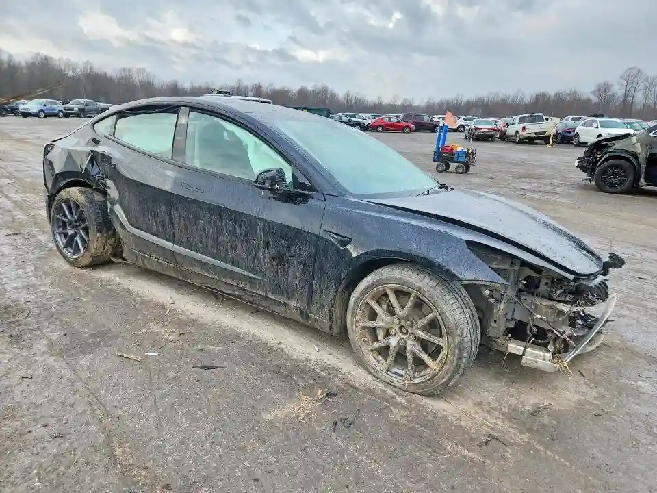 5YJ3E1EB9NF265149 2022 TESLA MODEL 3-3