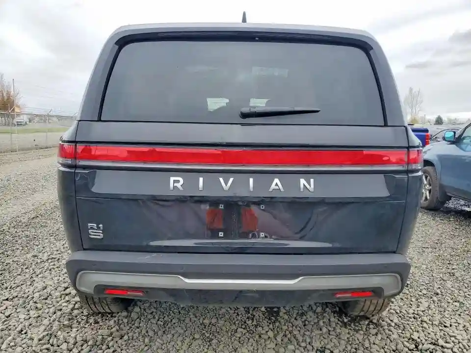 7PDSGBBA5SN066855 2025 RIVIAN RIS-5