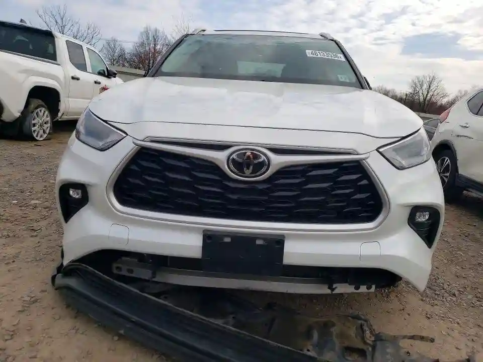 5TDGZRBH5NS206267 2022 TOYOTA HIGHLANDER-4