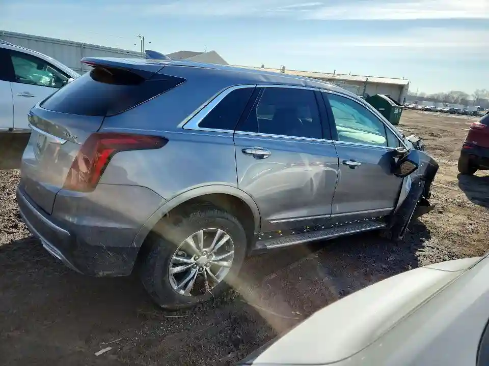 1GYKNDR4XMZ144688 2021 CADILLAC XT5-2