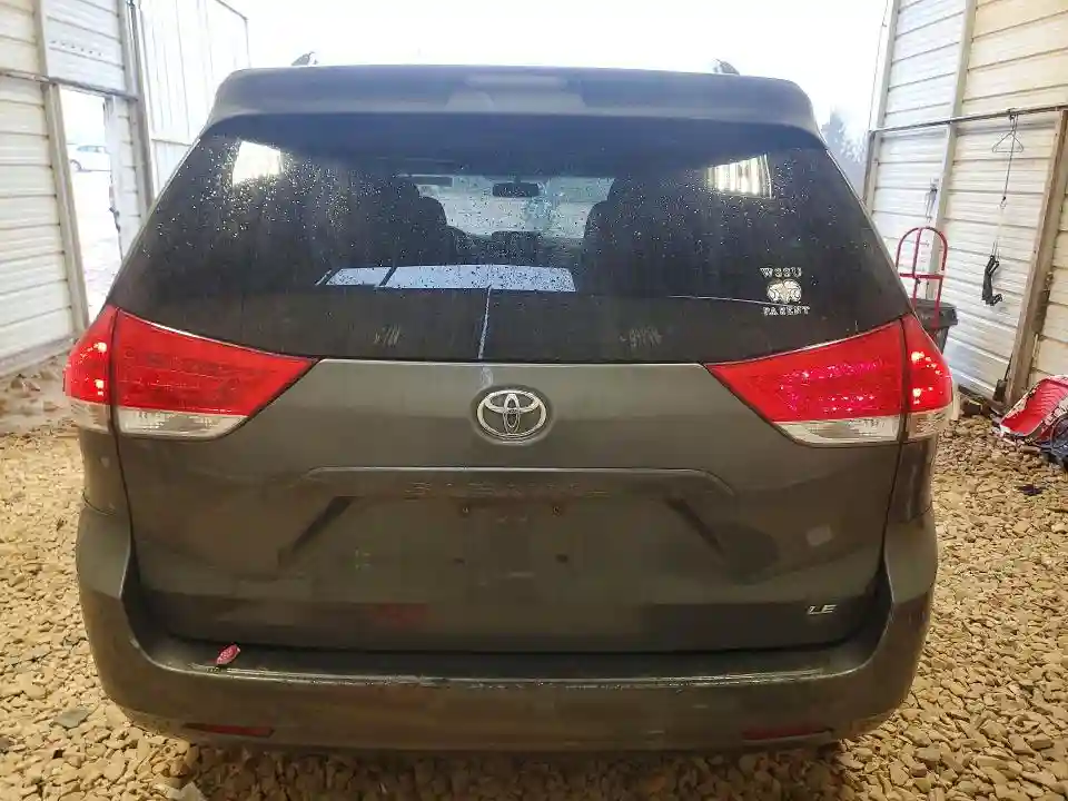 5TDKK3DC1BS016264 2011 TOYOTA SIENNA-5