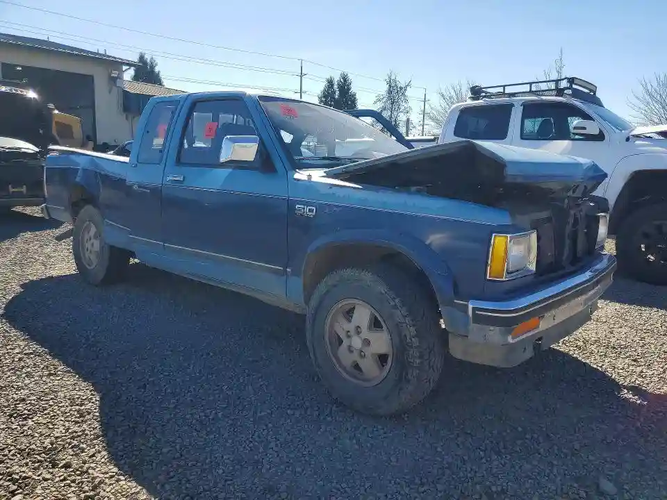 1GCDT14B2F2190388 1985 CHEVROLET S10-3