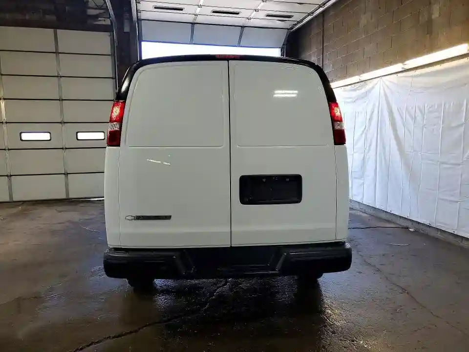 1GCWGAFP8S1263608 2025 CHEVROLET EXPRESS-5
