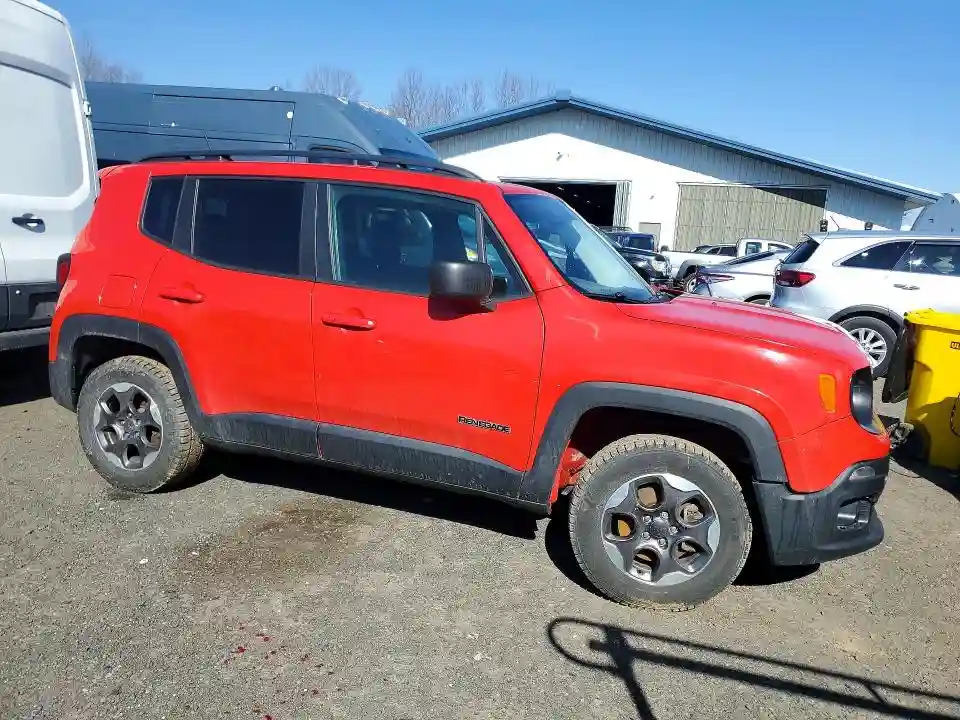 ZACCJBAT5GPD89575 2016 JEEP RENEGADE-3