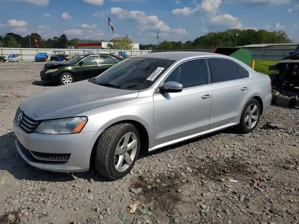 1VWBS7A30EC120307 2014 VOLKSWAGEN PASSAT-0