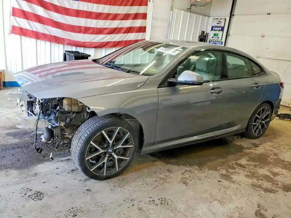 WBA73AK0XN7K49152 2022 BMW 2 SERIES-0