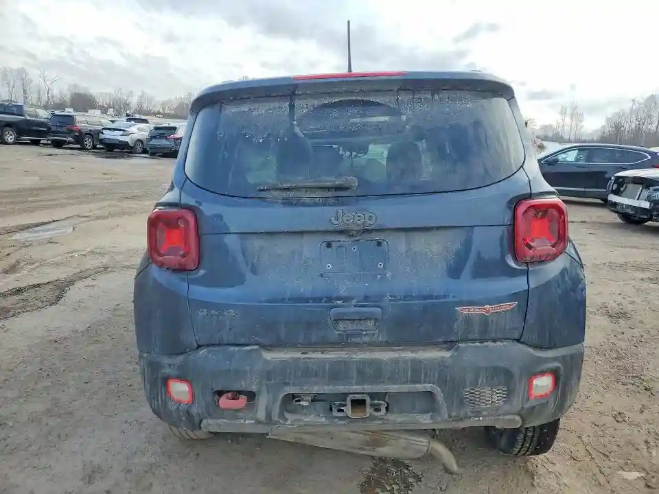 ZACNJDC16MPM70240 2021 JEEP RENEGADE-5