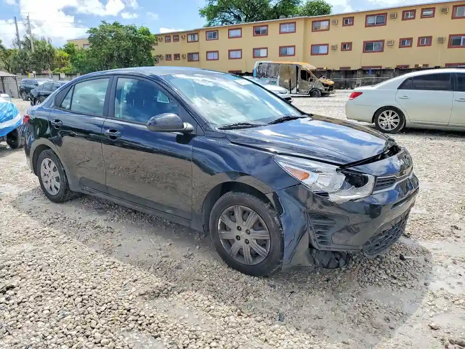 3KPA24AD1PE576768 2023 KIA RIO-3