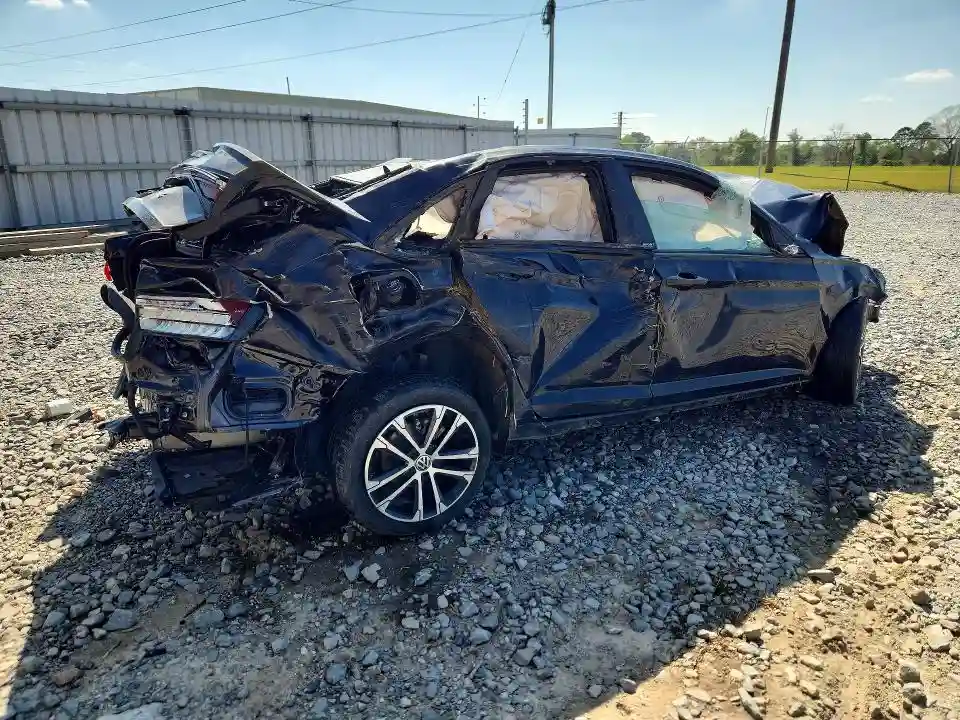 3VWBX7BU1SM076224 2025 VOLKSWAGEN JETTA-2