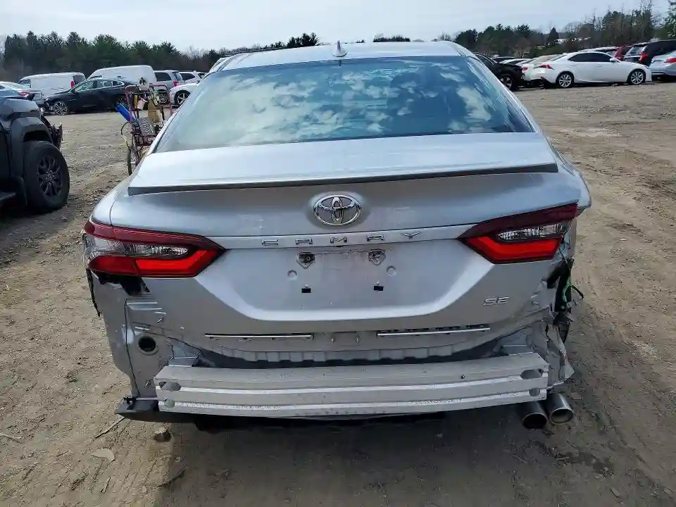 4T1G11AK3NU624033 2022 TOYOTA CAMRY-5