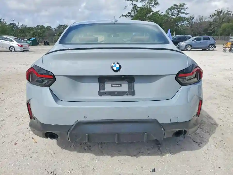 3MW23CM0XN8C34474 2022 BMW 230I-5