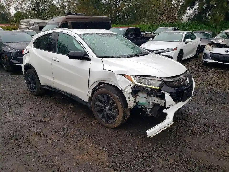 3CZRU5H18MM717006 2021 HONDA HR-V-3