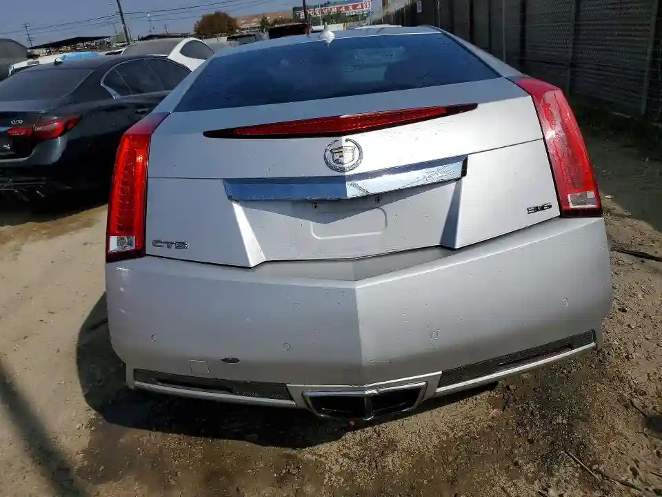 1G6DA1E38C0158990 2012 CADILLAC CTS-5